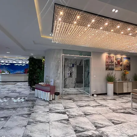 Dday Luxury By D-eco Wellness Centre โรงแรม