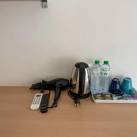 Hotel Pl Patamnak Soi 3