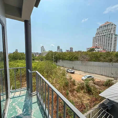 Pl Patamnak Soi 3 3* Pattaya