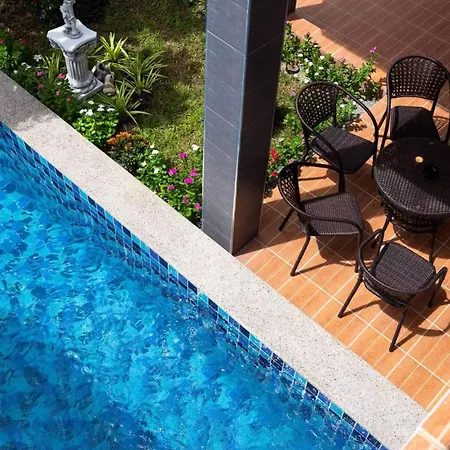 T2-central Pool Near Walking Street