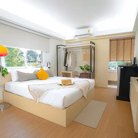 House North Hotel 3*