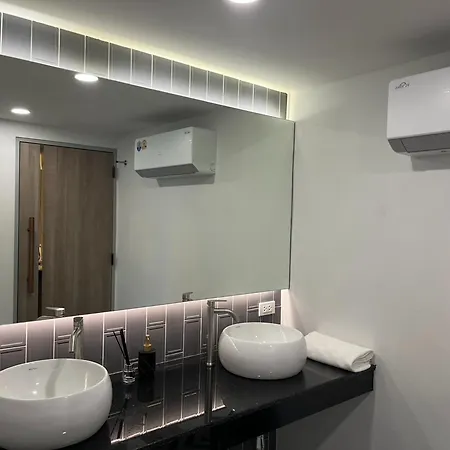 Capsule hotel The Rich Cafe & 3*