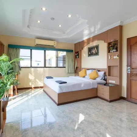 La Casa South Pattaya