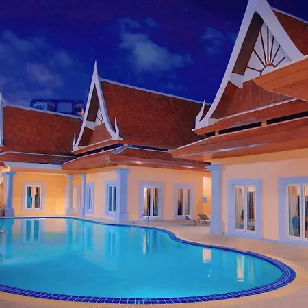 Villa 5br Pool Sleeps 10 *