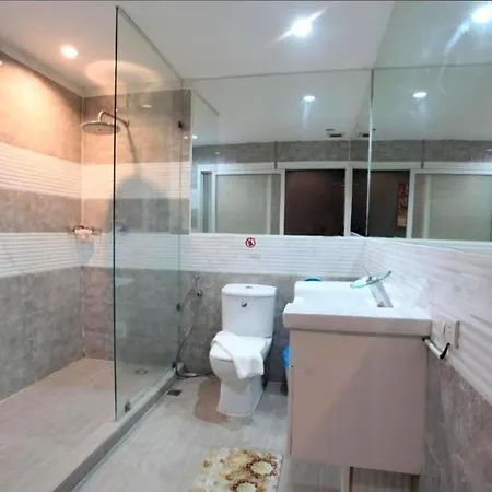 Delmar By Mery World Hospitality Hostel *