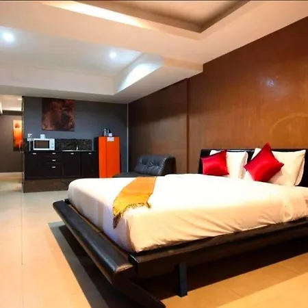Hostel Delmar By Mery World Hospitality Pattaya
