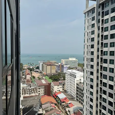 Aparthotel 芭提雅市中心 The Base单卧室 海滩300米