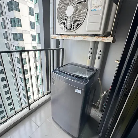 Aparthotel 芭提雅市中心 The Base单卧室 海滩300米
