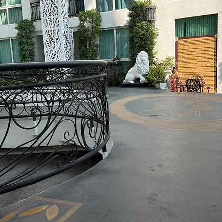 Garden Olympus Premier By Vacation Vibes Hotel Pattaya
