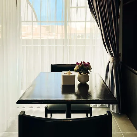 โรงแรม The