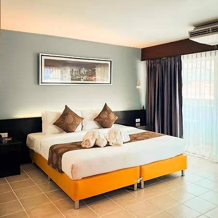 The โรงแรม