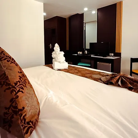 The โรงแรม