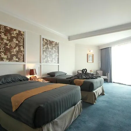 First Pacific & Convention 4* Pattaya