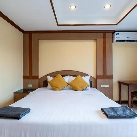 La Casa South 3*