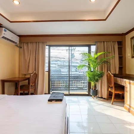 La Casa South Hotel Pattaya