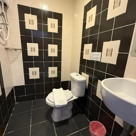 Todd Hotel