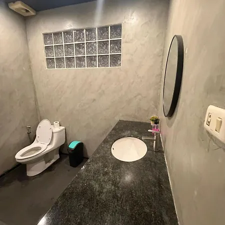 4 Bedroom 2km From Walking Street * Pattaya