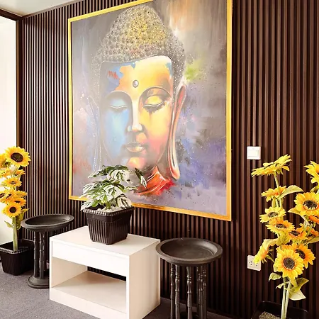 The โรงแรม 4*