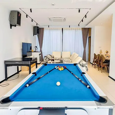 Pure Space 4br Ktv Bbq Kitchen Swimming Pool Pattaya