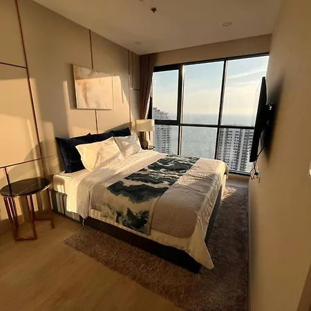 Luxury 2br Sea View Unit I 35th Floor Rare Unit *