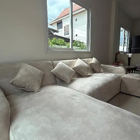 Holiday home Baan Thanaluk 1 *