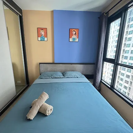 Aparthotel 芭提雅市中心 The Base单卧室 海滩300米 3*