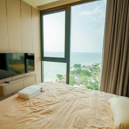 Luxury 2br Sea View With Private Lift And Free Parking