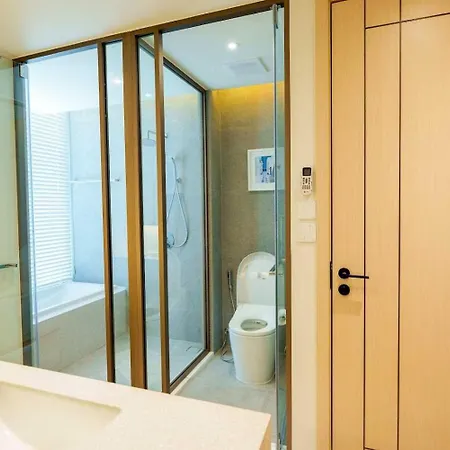 Luxury 2br Sea View With Private Lift And Free Parking Hotel Pattaya