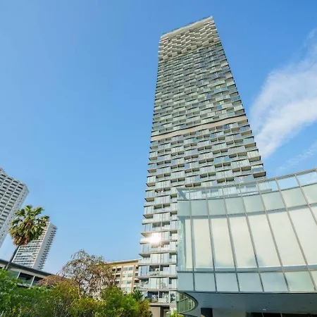 Luxury 2br Sea View With Private Lift And Free Parking 4*
