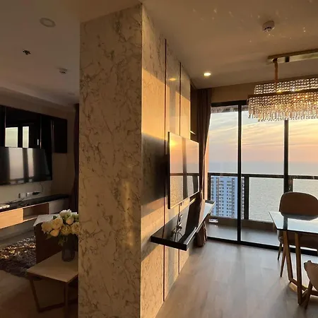 Guest house Luxury 2br Sea View Unit I 35th Floor Rare Unit *