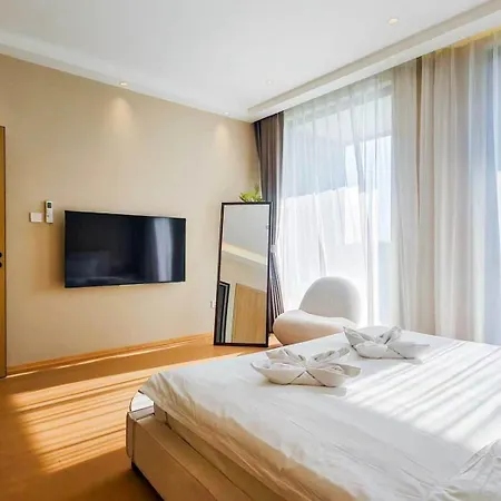Pure Space 4br Ktv Bbq Kitchen Swimming Pool Pattaya