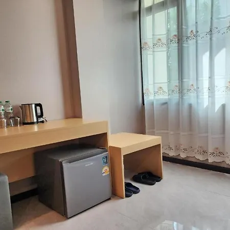 Velin Hotel-central Pattaya-1