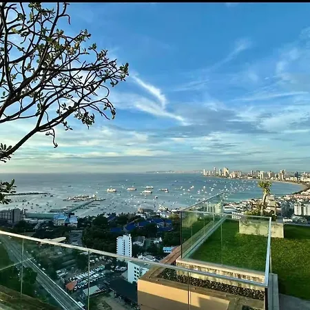 Walk To Walking Street Holiday home Pattaya