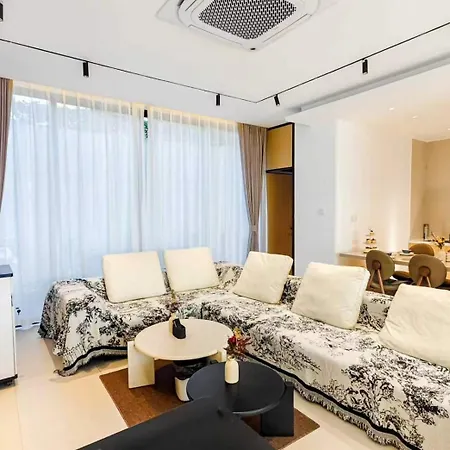 Pure Space 4br Ktv Bbq Kitchen Swimming Pool Villa Pattaya