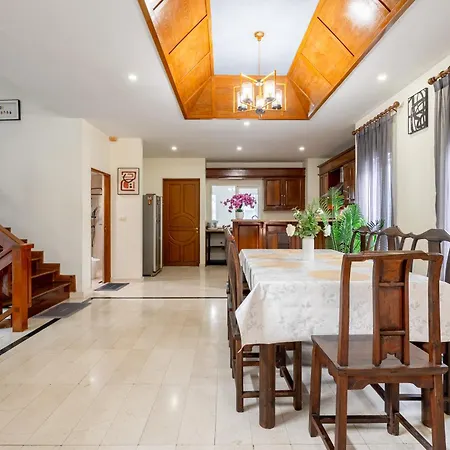 G Thai Happy Pool Villa