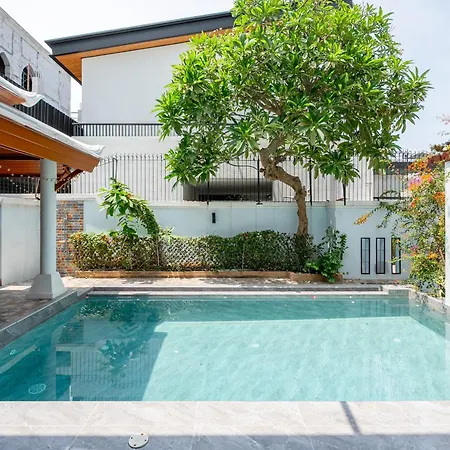 G Thai Happy Pool Villa Pattaya