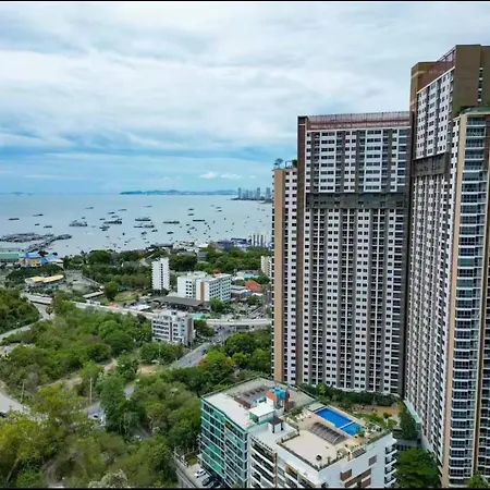 Walk To Walking Street Holiday home Pattaya