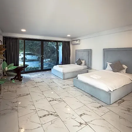 Luxury 6 Bedroom Private Pool In Palm Springs Villa Pattaya