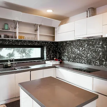 Luxury 6 Bedroom Private Pool In Palm Springs Villa *