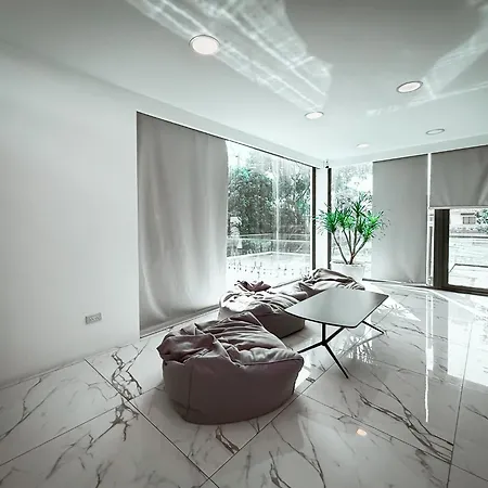 Villa Luxury 6 Bedroom Private Pool In Palm Springs