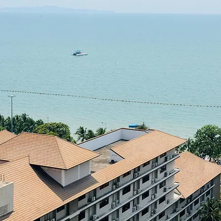 Panoramic Seaview Right In Front Of Jomtien View Talay 5c *