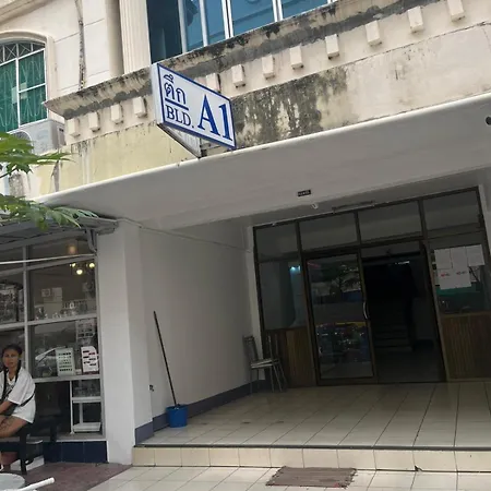 Niruan Apartment