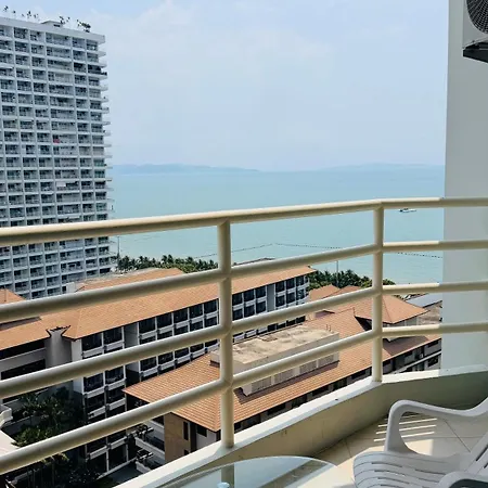 Panoramic Seaview Right In Front Of Jomtien View Talay 5c *