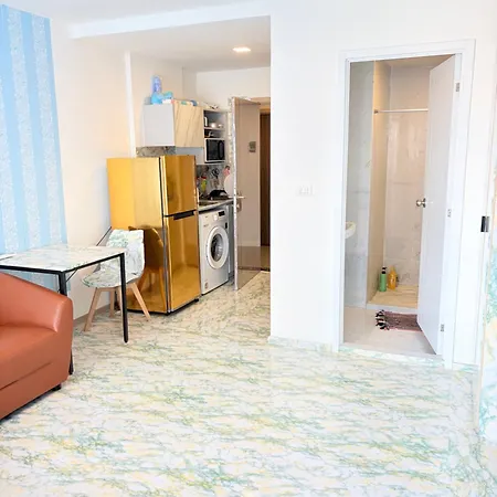 Apartment Vay Pothisan I Pattaya