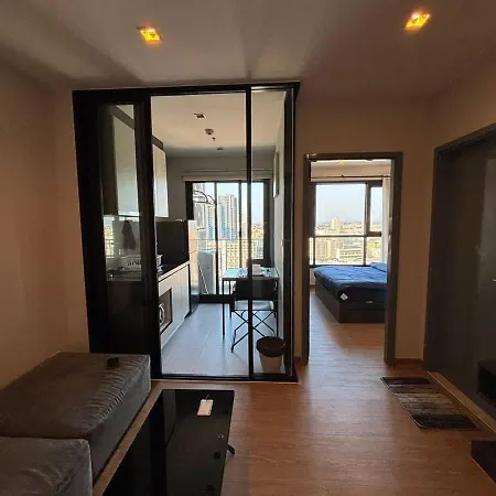 Apartment In The Heart Of The Base *