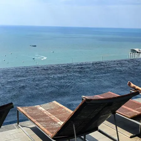 Centric Sea 21st Floor Sea View Floor Infinity Pool 21 Terminal Centara Walking Street 6th Lane Temple Of Truth