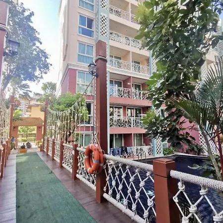 Grande Caribbean Apartment