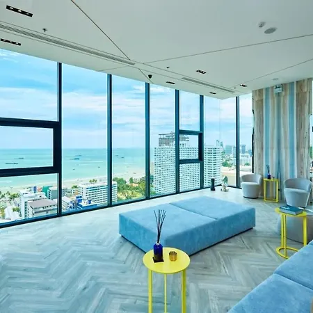 Pattaya, Location With Infinity Pool Apartment Pattaya