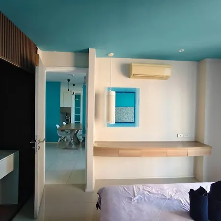Atlantis 1 Bedroom With Balcony, Pool & Gym Apartment *