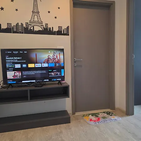 The Base Thai Apartment Pattaya